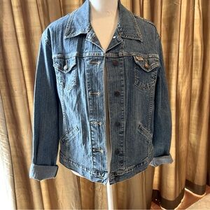 Levi’s Trucker Denim Jacket Women’s size Large